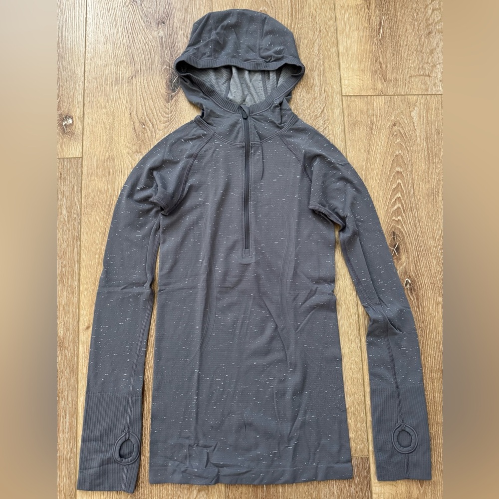 Lululemon Speckled Half Zip Base Layer Size 2